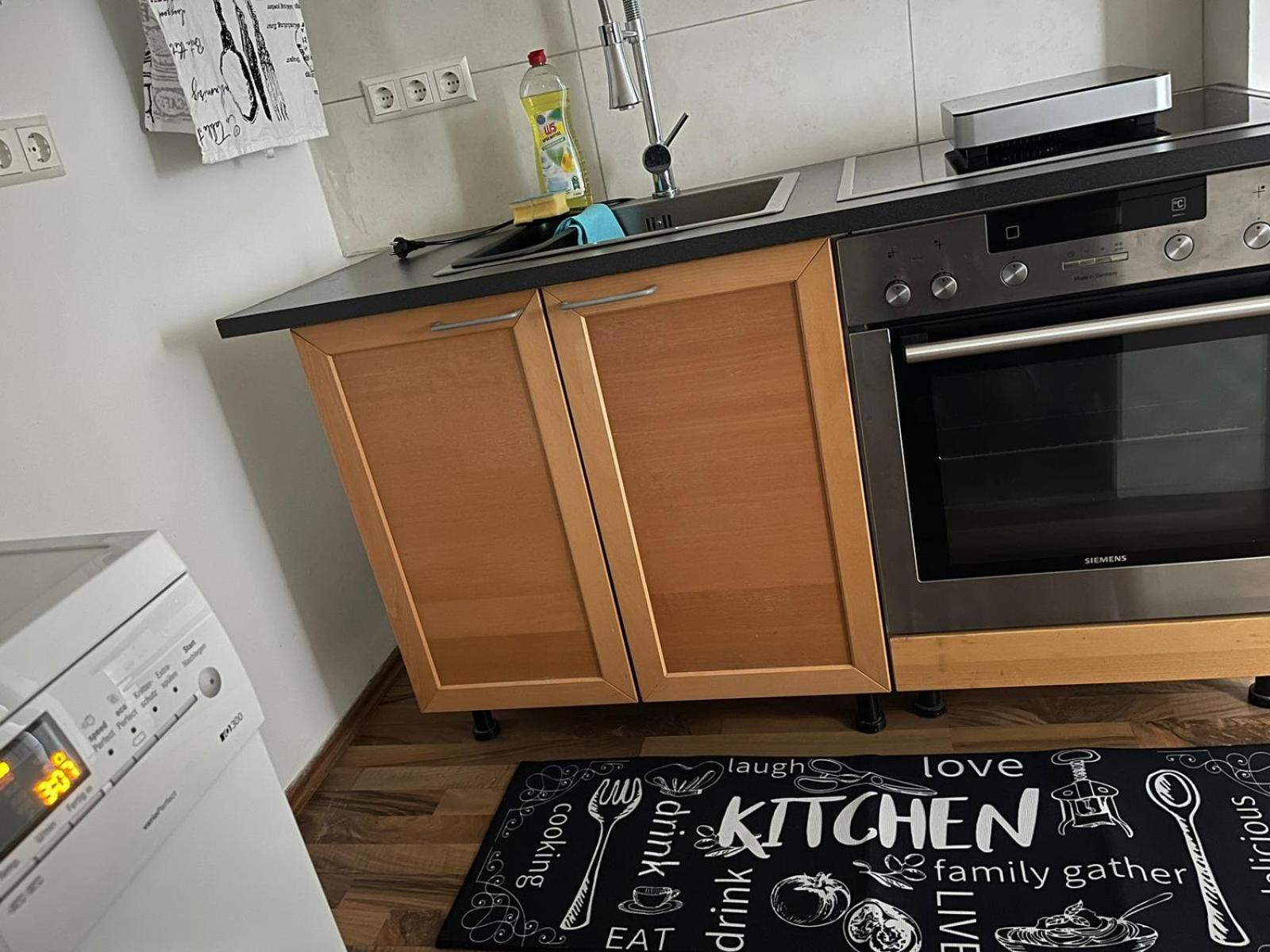 Geraeumige 3-Zimmer-Ferienwohnung Im Herzen Von Kassel Eksteriør billede