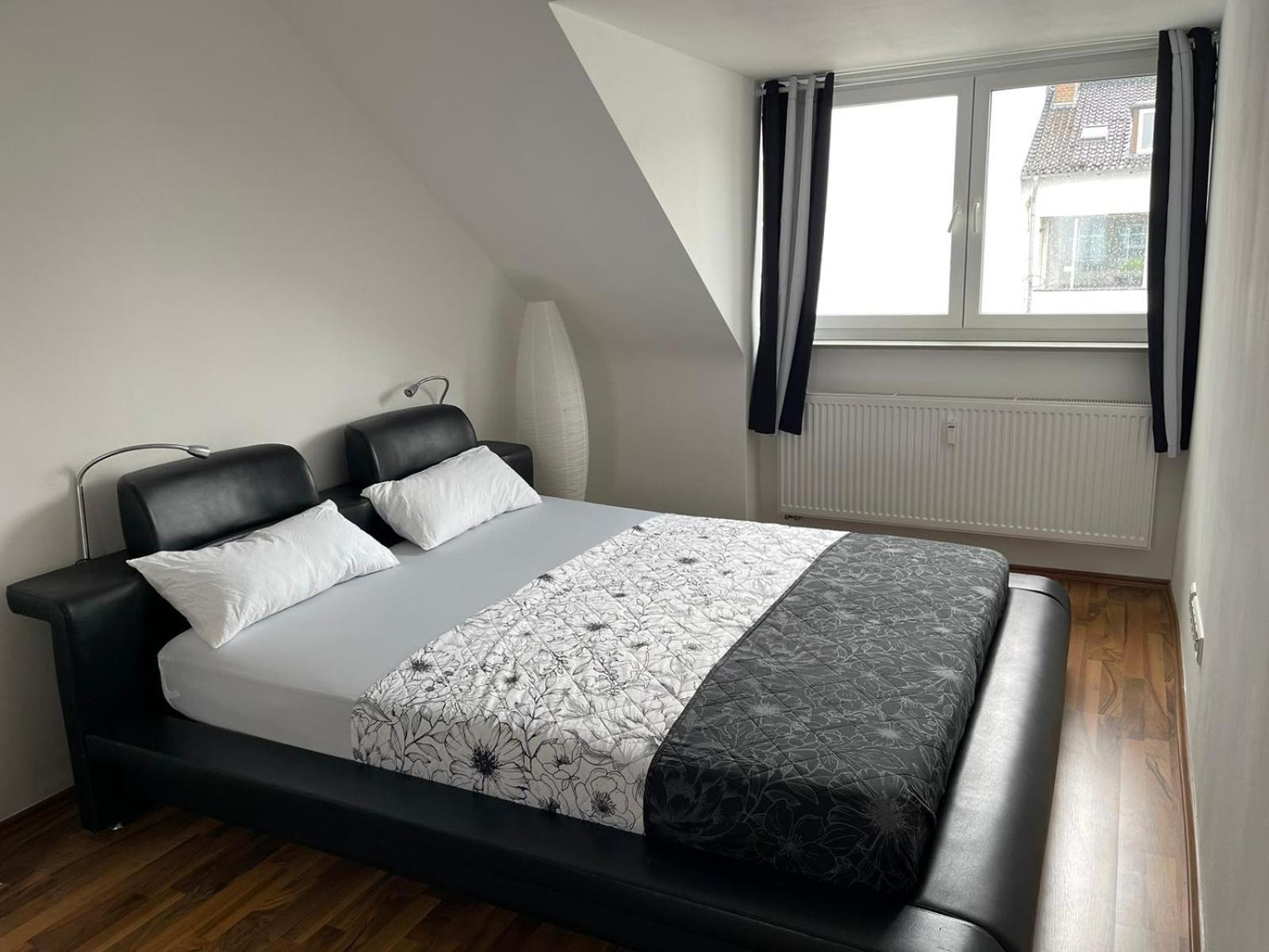 Geraeumige 3-Zimmer-Ferienwohnung Im Herzen Von Kassel Eksteriør billede