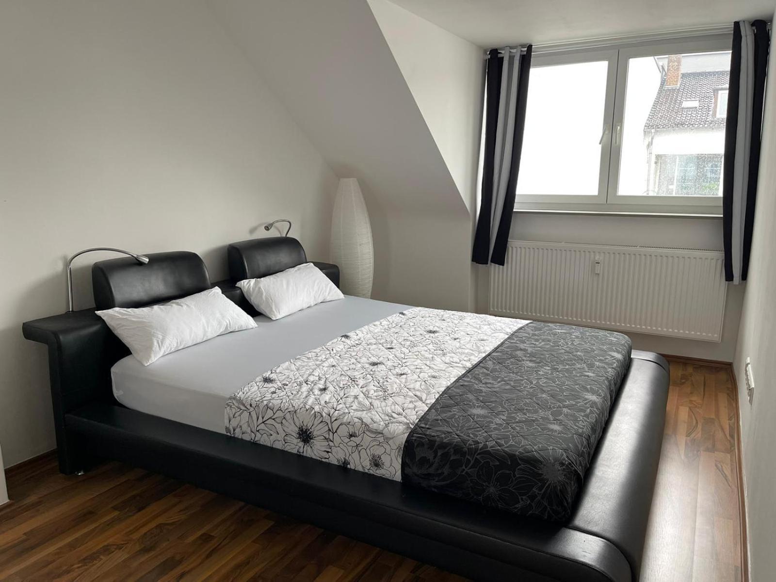 Geraeumige 3-Zimmer-Ferienwohnung Im Herzen Von Kassel Eksteriør billede