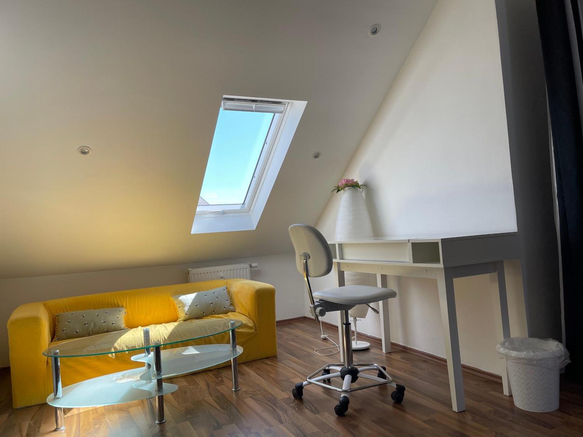 Geraeumige 3-Zimmer-Ferienwohnung Im Herzen Von Kassel Eksteriør billede