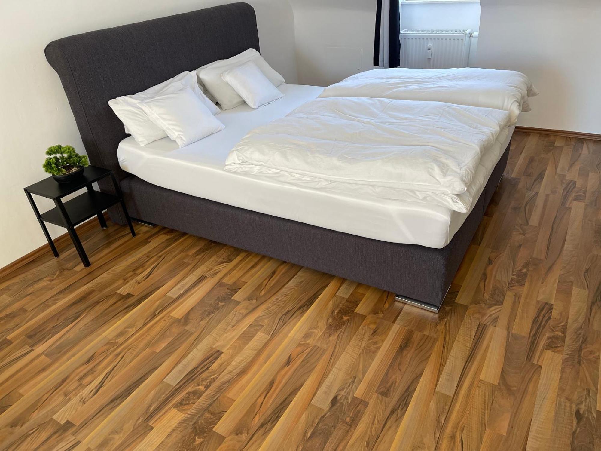 Geraeumige 3-Zimmer-Ferienwohnung Im Herzen Von Kassel Eksteriør billede